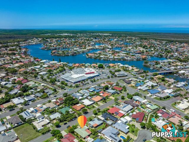 8 Green Street BANKSIA BEACH QLD 4507