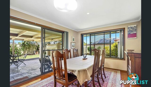 8 Green Street BANKSIA BEACH QLD 4507