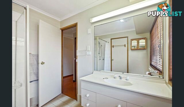 8 Green Street BANKSIA BEACH QLD 4507