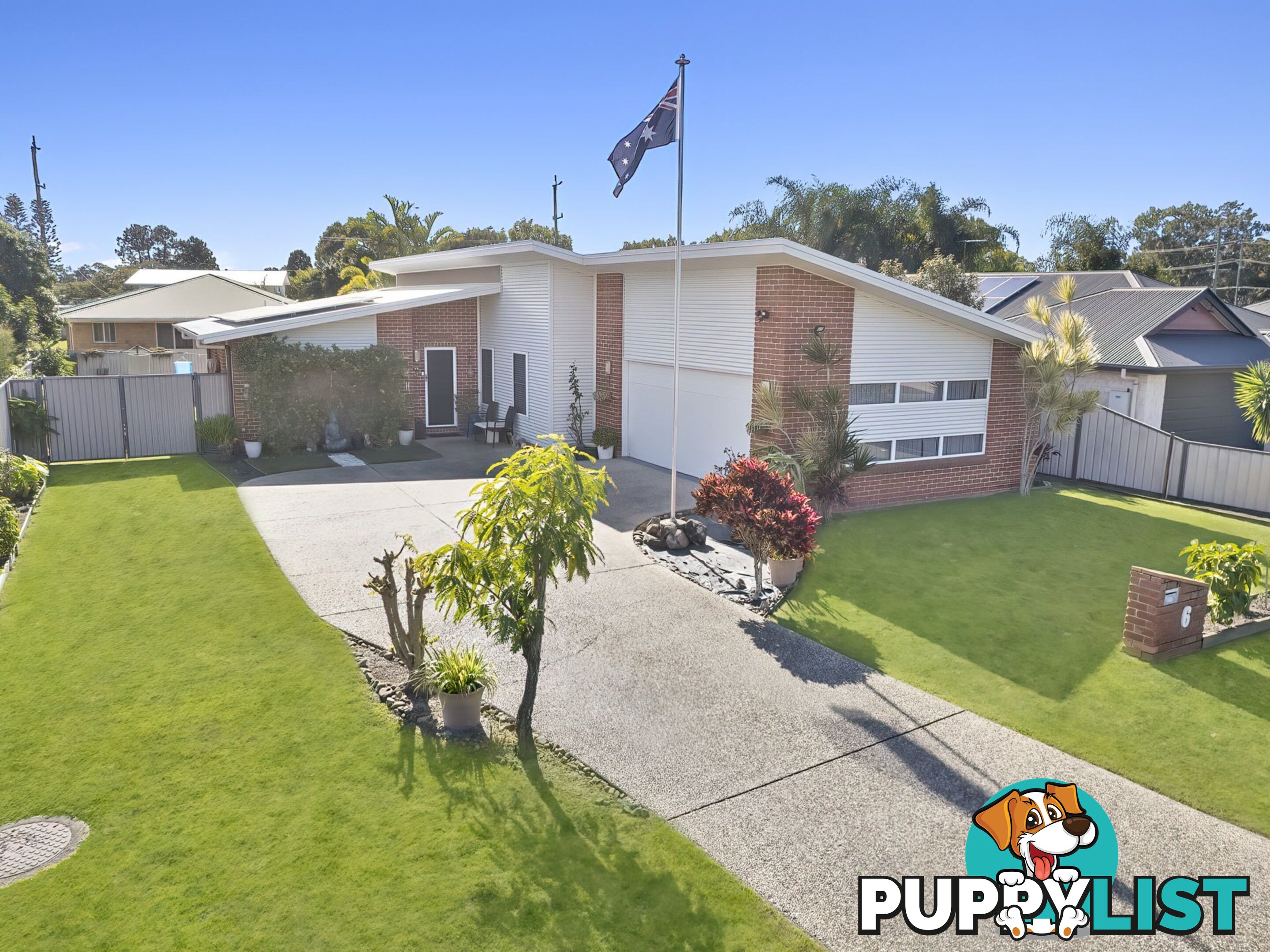 6 Sinclair Place NINGI QLD 4511