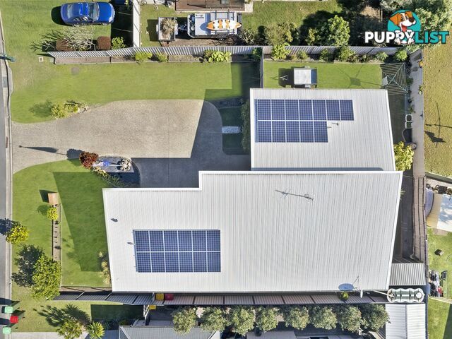 6 Sinclair Place NINGI QLD 4511