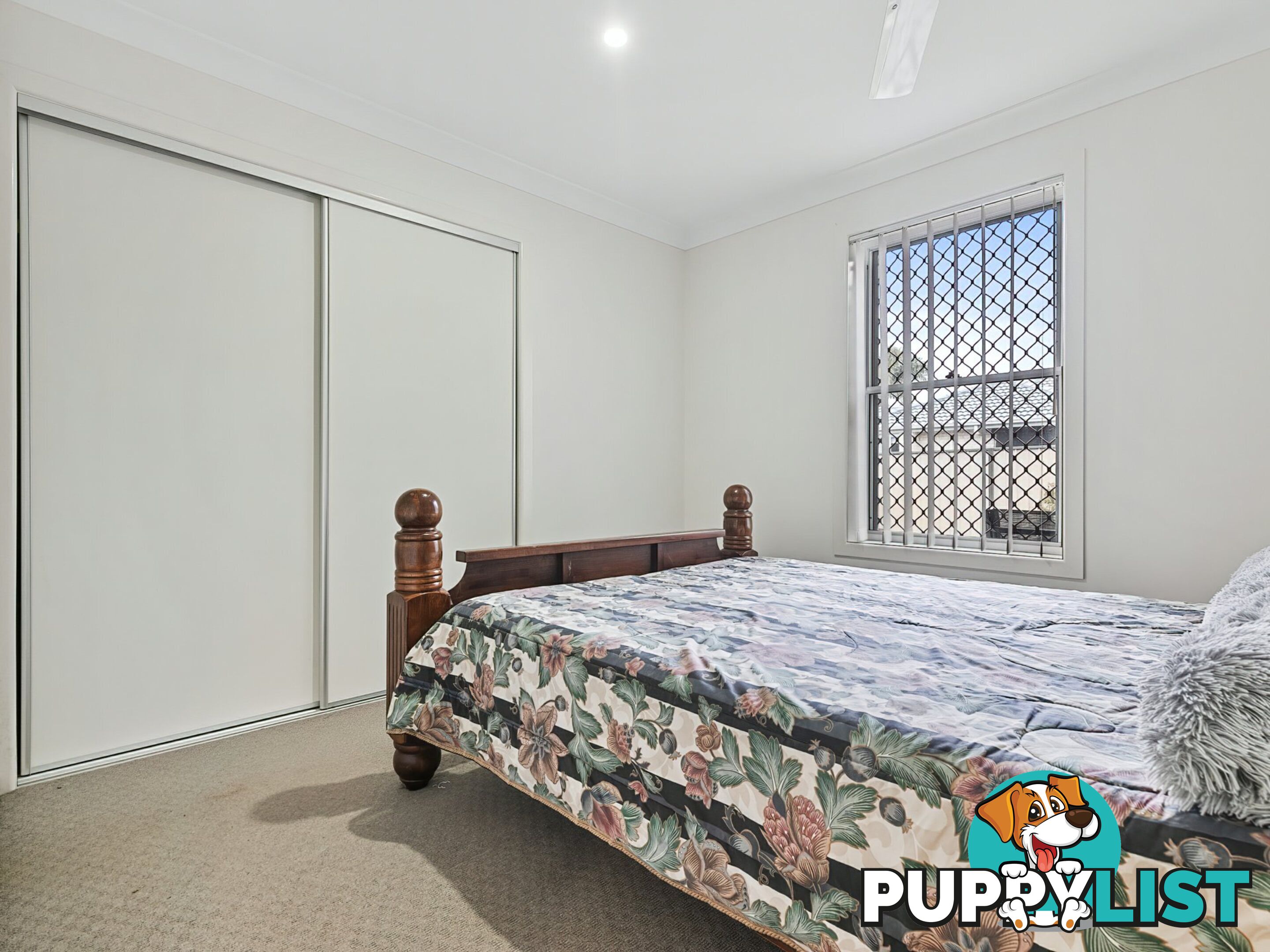6 Sinclair Place NINGI QLD 4511