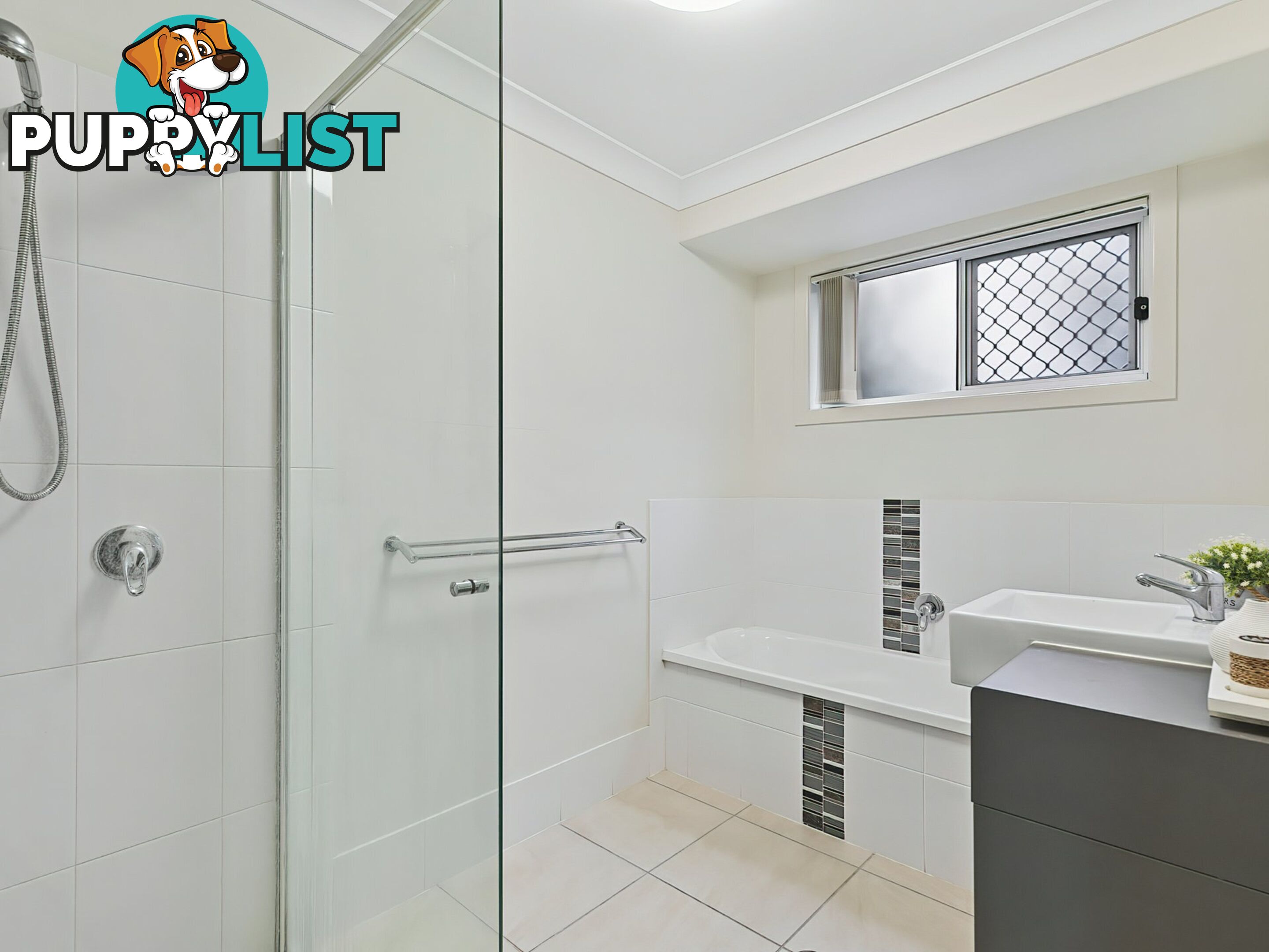 6 Sinclair Place NINGI QLD 4511