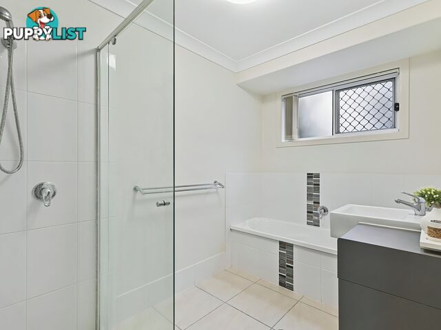 6 Sinclair Place NINGI QLD 4511
