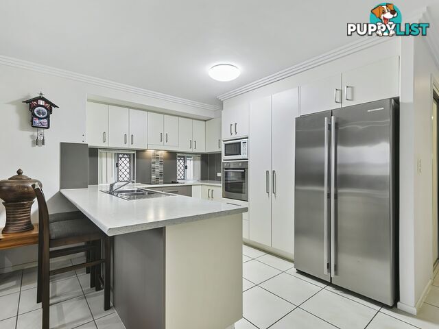 6 Sinclair Place NINGI QLD 4511