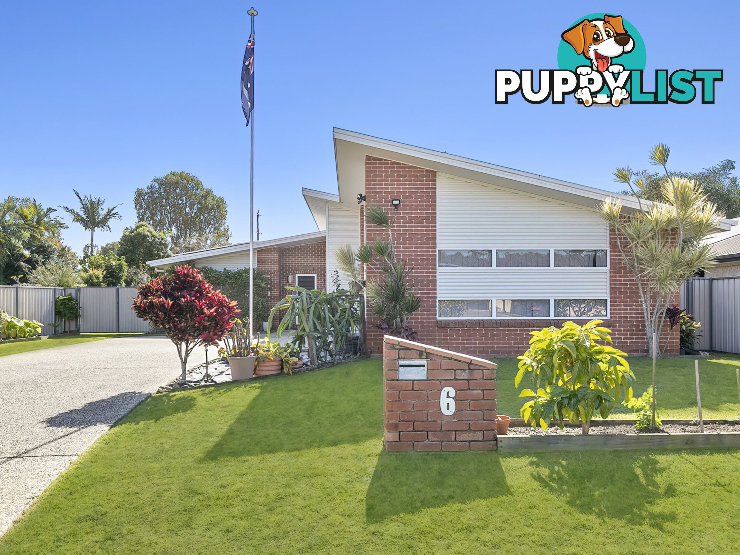 6 Sinclair Place NINGI QLD 4511