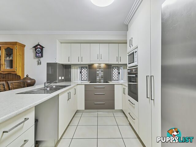 6 Sinclair Place NINGI QLD 4511