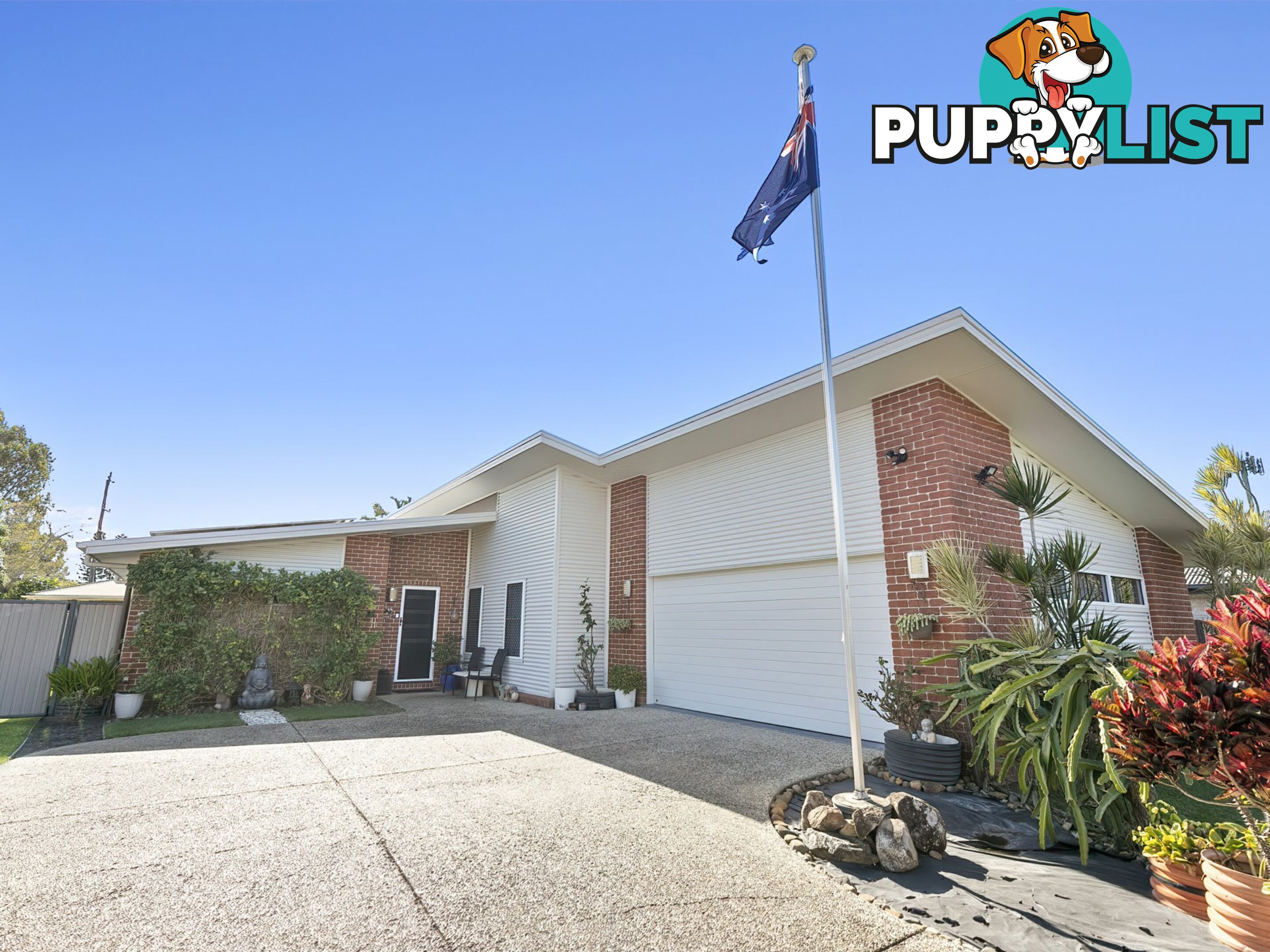 6 Sinclair Place NINGI QLD 4511