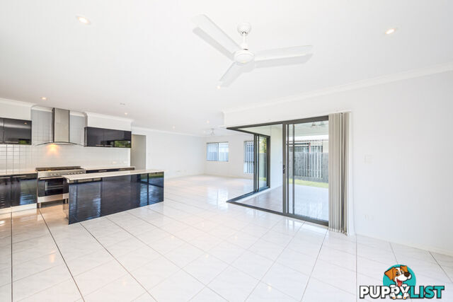13 Vanillalily Close BANKSIA BEACH QLD 4507