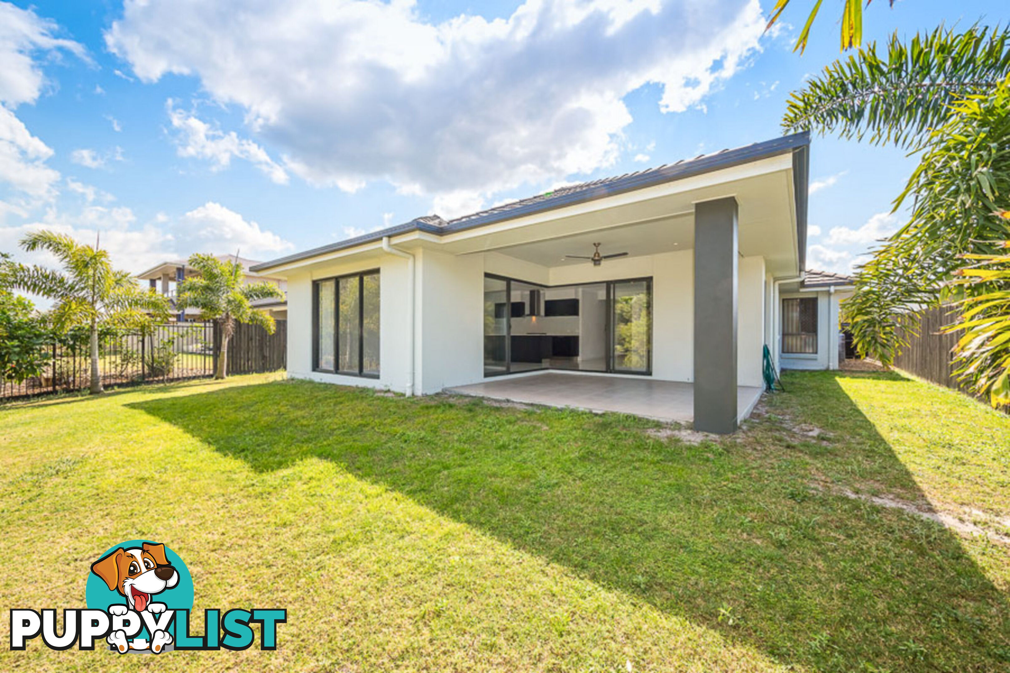 13 Vanillalily Close BANKSIA BEACH QLD 4507