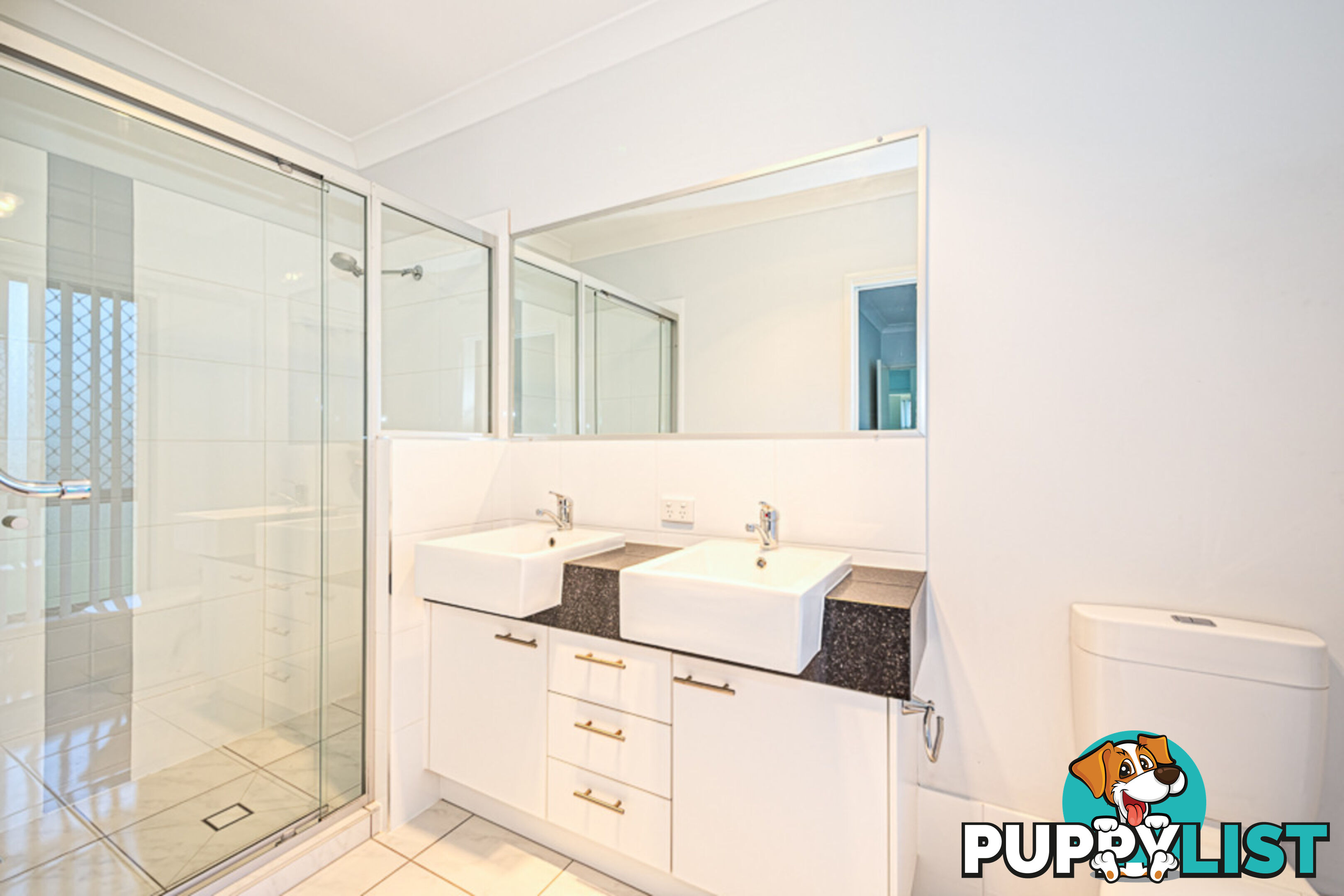 13 Vanillalily Close BANKSIA BEACH QLD 4507