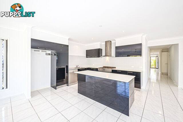 13 Vanillalily Close BANKSIA BEACH QLD 4507