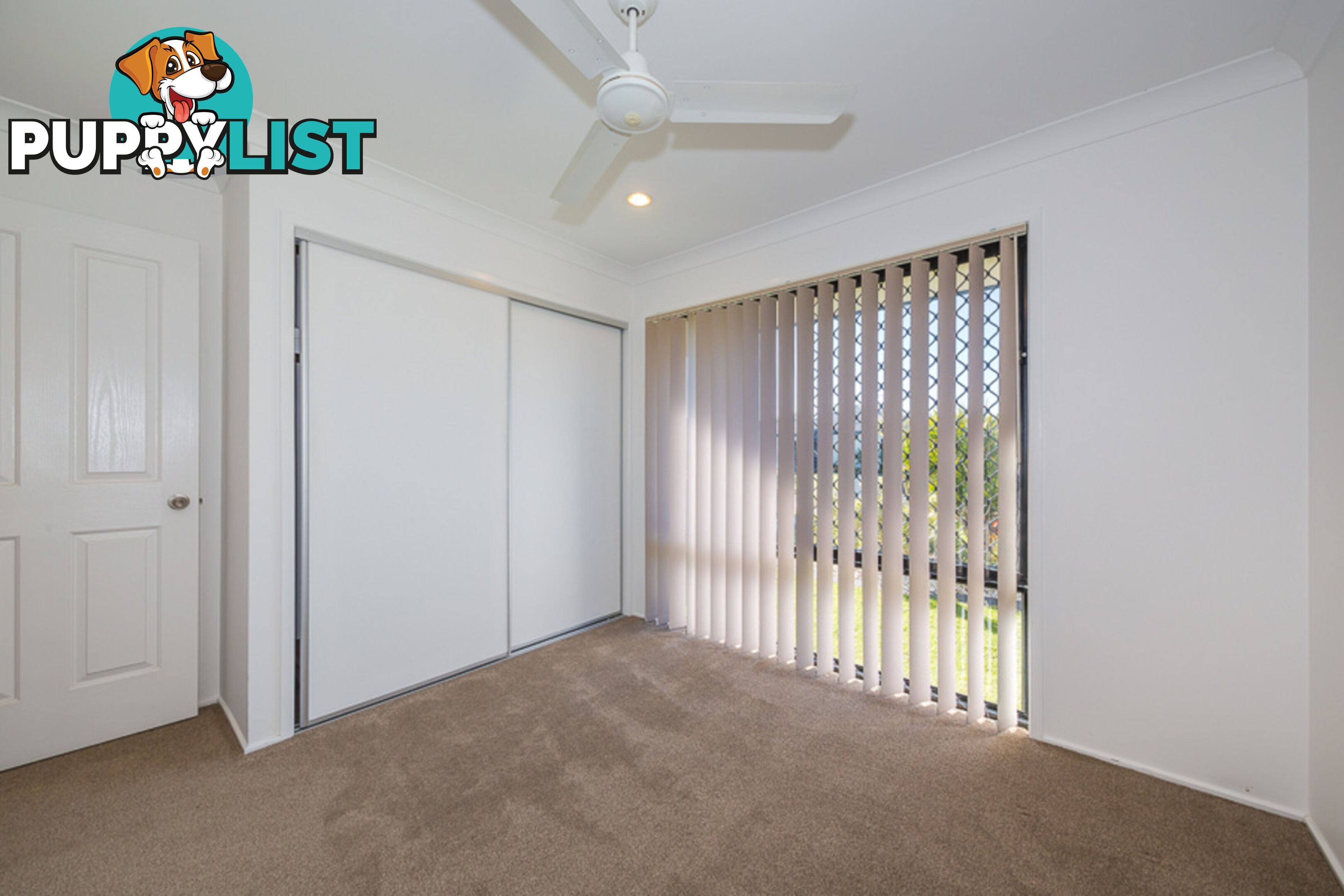 3 Middle Cove Court SANDSTONE POINT QLD 4511