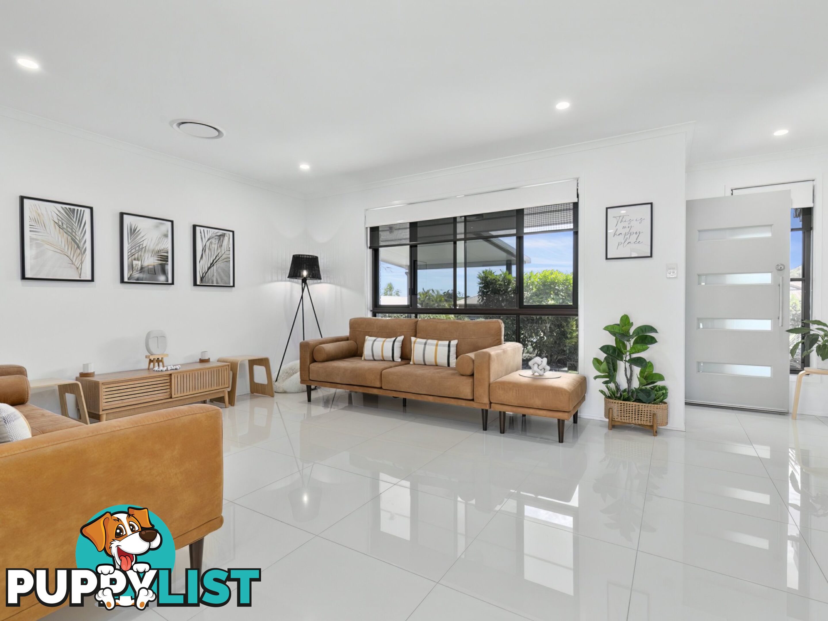 54 Lachlan Crescent SANDSTONE POINT QLD 4511