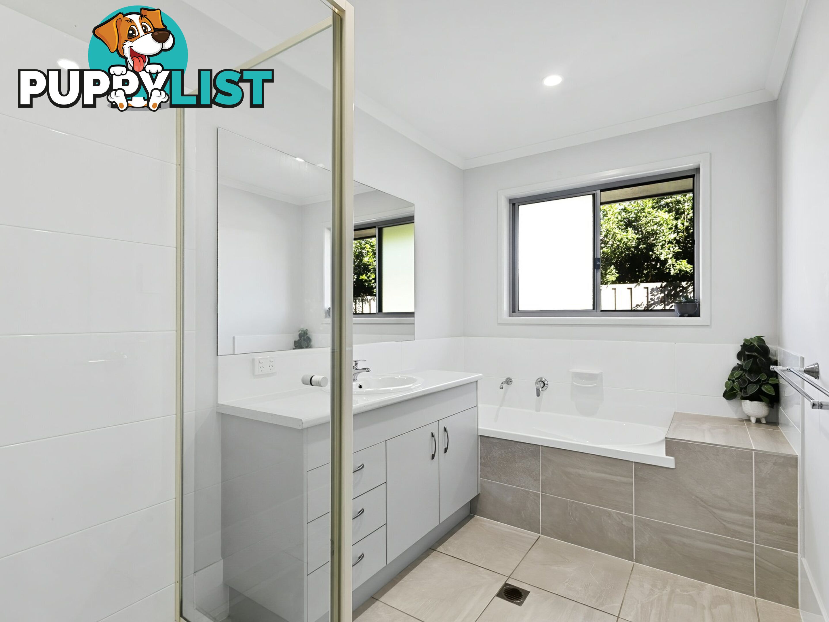 21 Grasstree Place NINGI QLD 4511