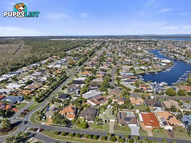 2/60 Headsail Drive BANKSIA BEACH QLD 4507