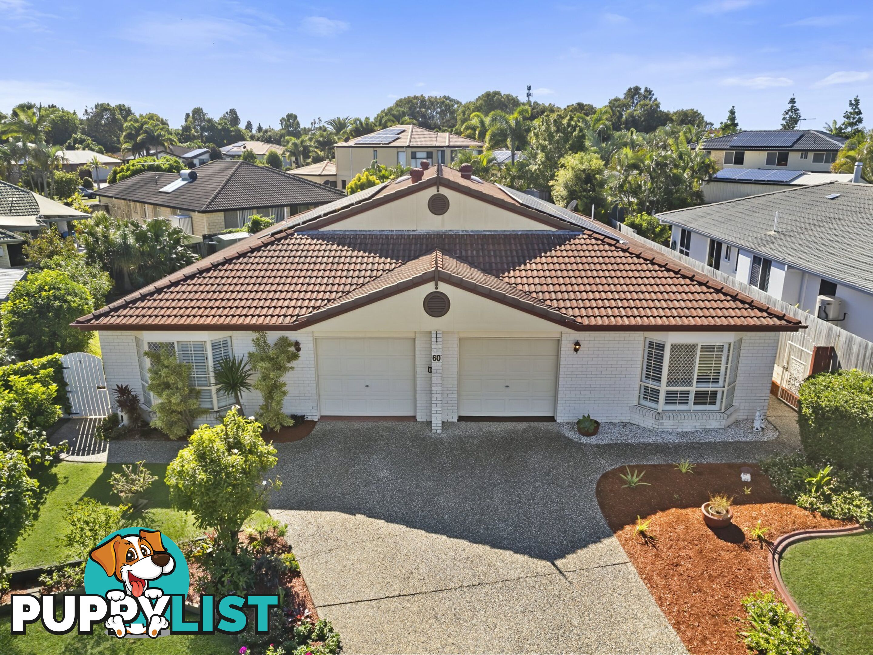 2/60 Headsail Drive BANKSIA BEACH QLD 4507