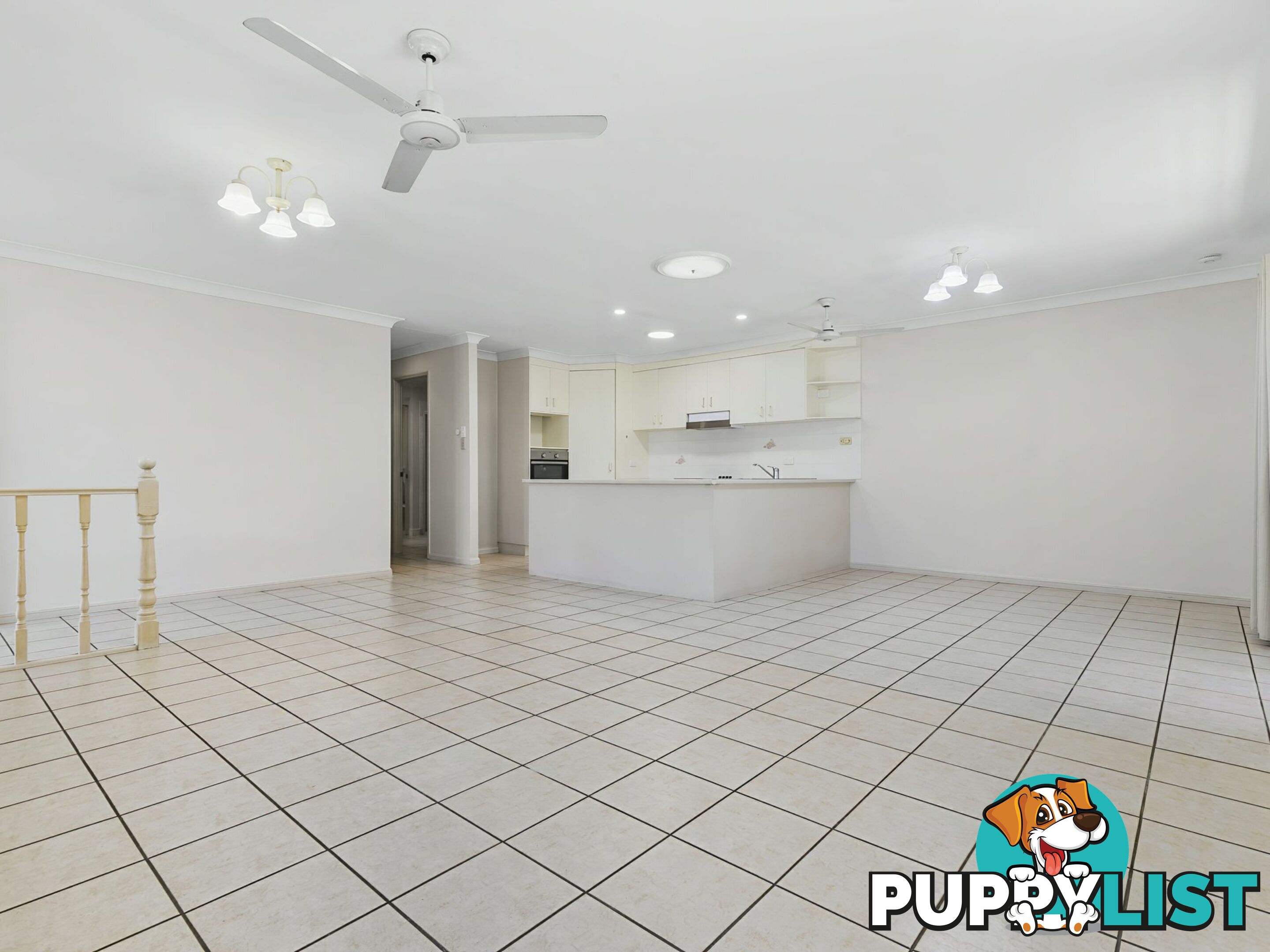 2/60 Headsail Drive BANKSIA BEACH QLD 4507