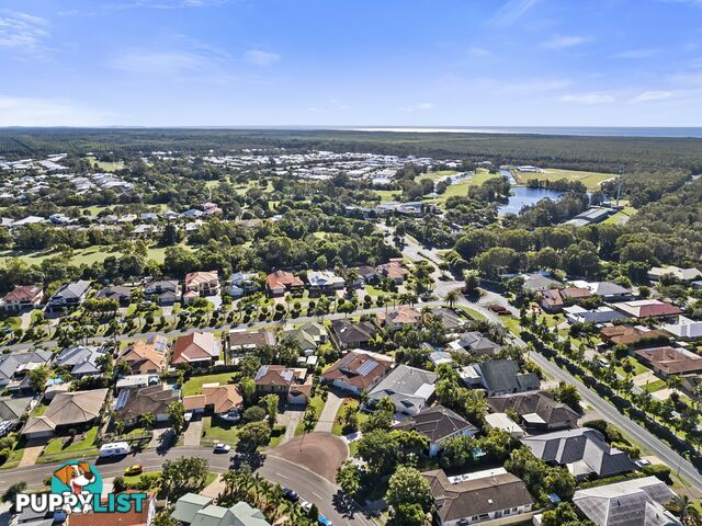 2/60 Headsail Drive BANKSIA BEACH QLD 4507