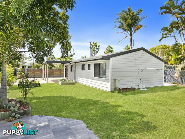 9 Avon Avenue BANKSIA BEACH QLD 4507