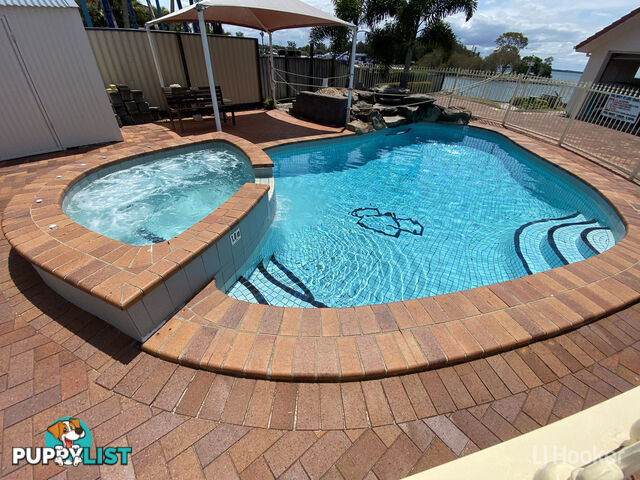 14/18 Spinnaker Quay SANDSTONE POINT QLD 4511