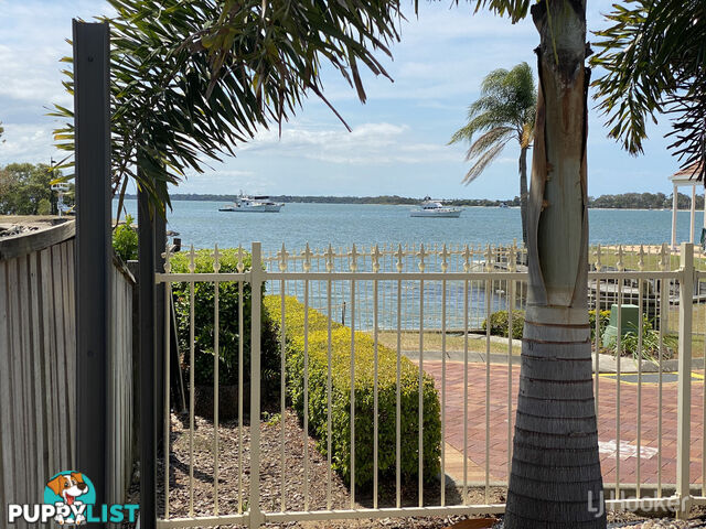 14/18 Spinnaker Quay SANDSTONE POINT QLD 4511