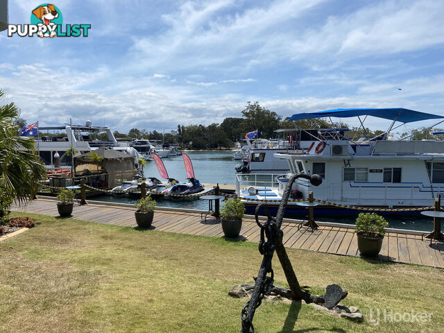 14/18 Spinnaker Quay SANDSTONE POINT QLD 4511