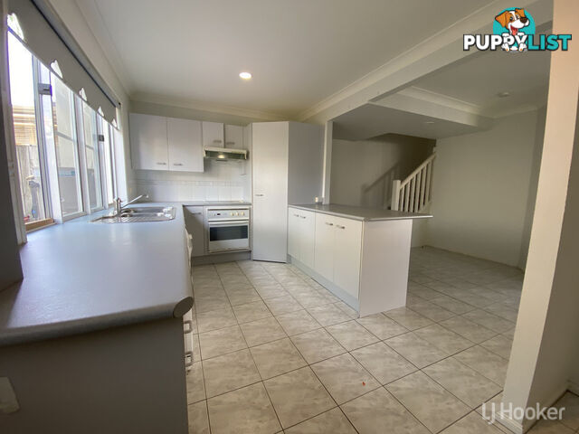 14/18 Spinnaker Quay SANDSTONE POINT QLD 4511