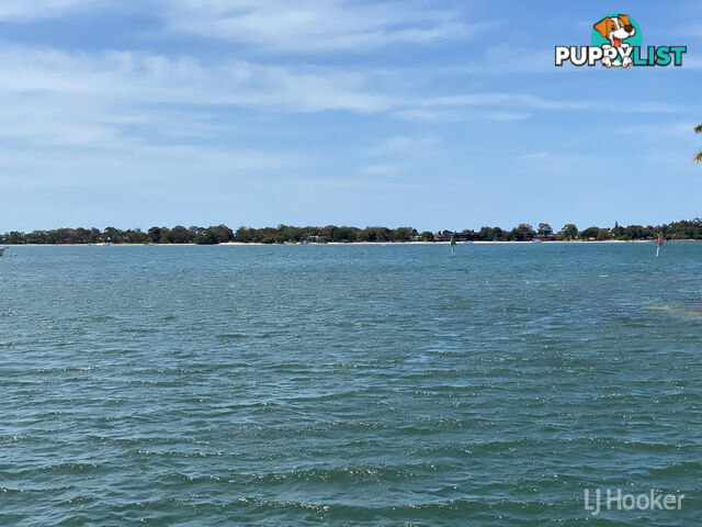 14/18 Spinnaker Quay SANDSTONE POINT QLD 4511