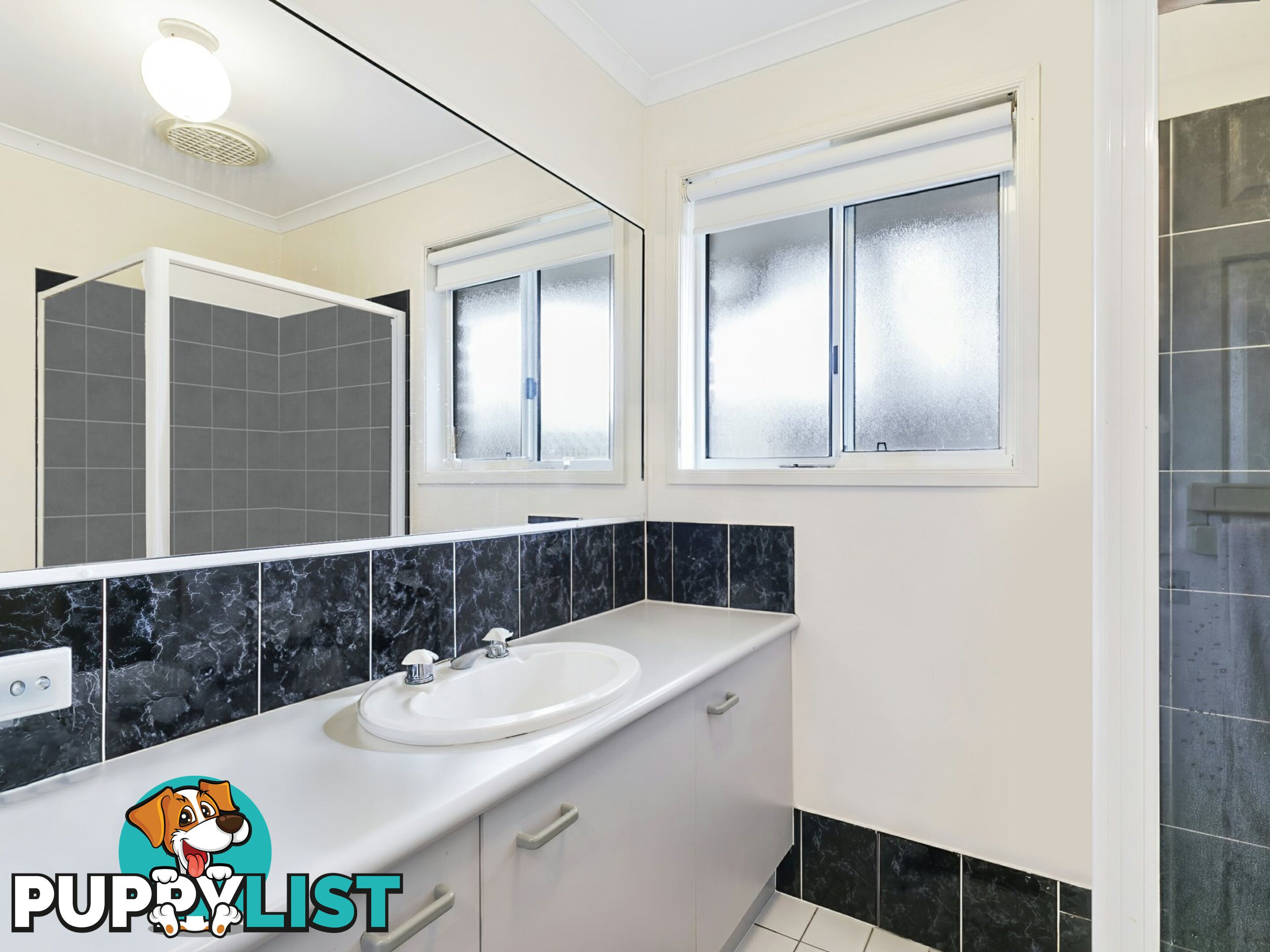 8 Fathom Court BANKSIA BEACH QLD 4507