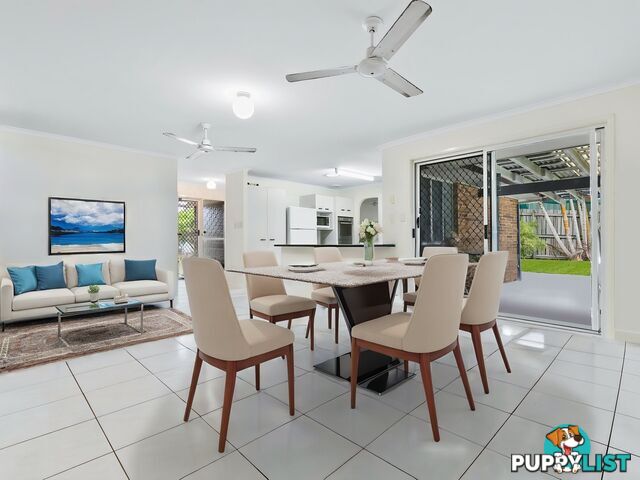 8 Fathom Court BANKSIA BEACH QLD 4507