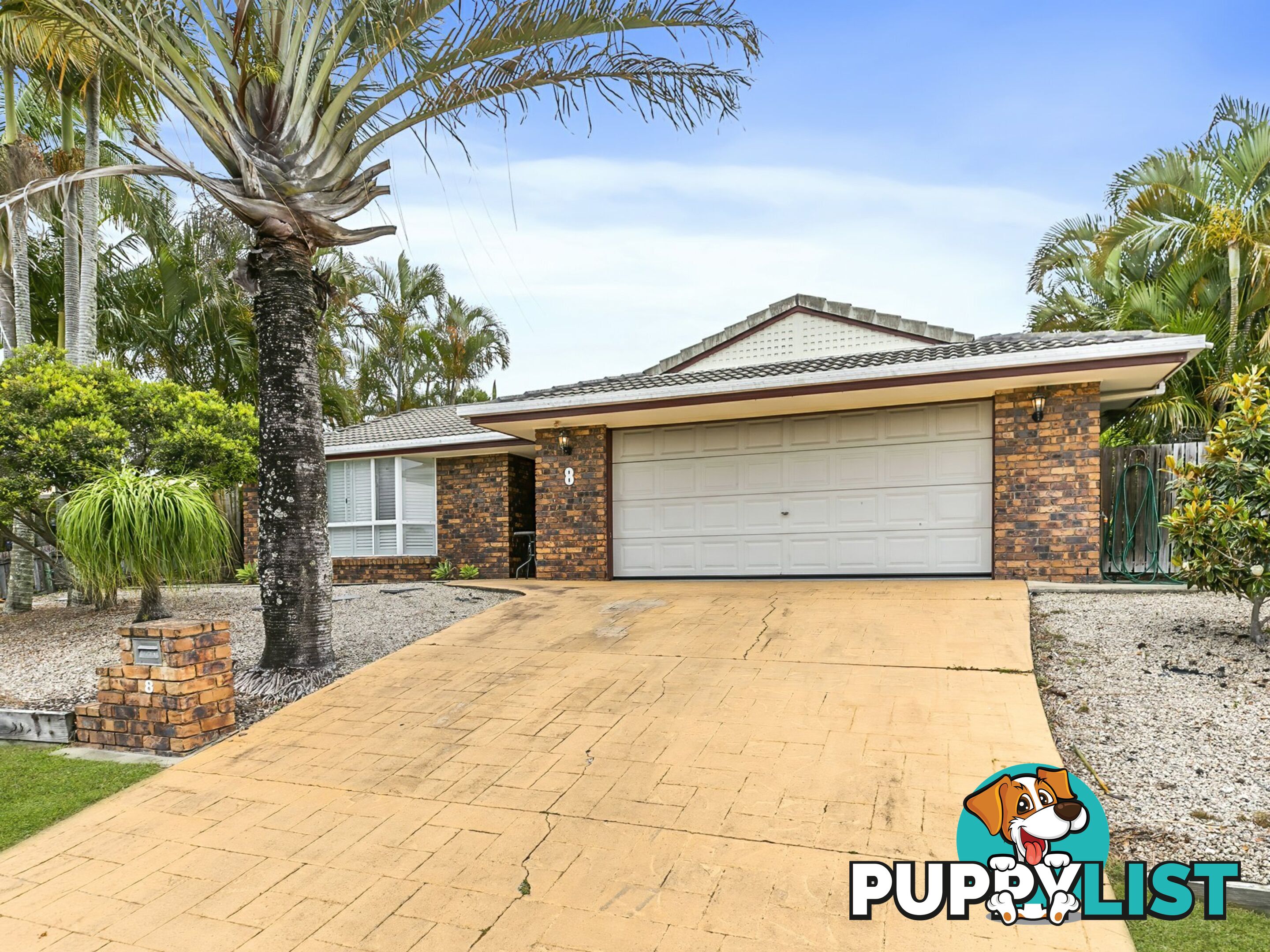 8 Fathom Court BANKSIA BEACH QLD 4507