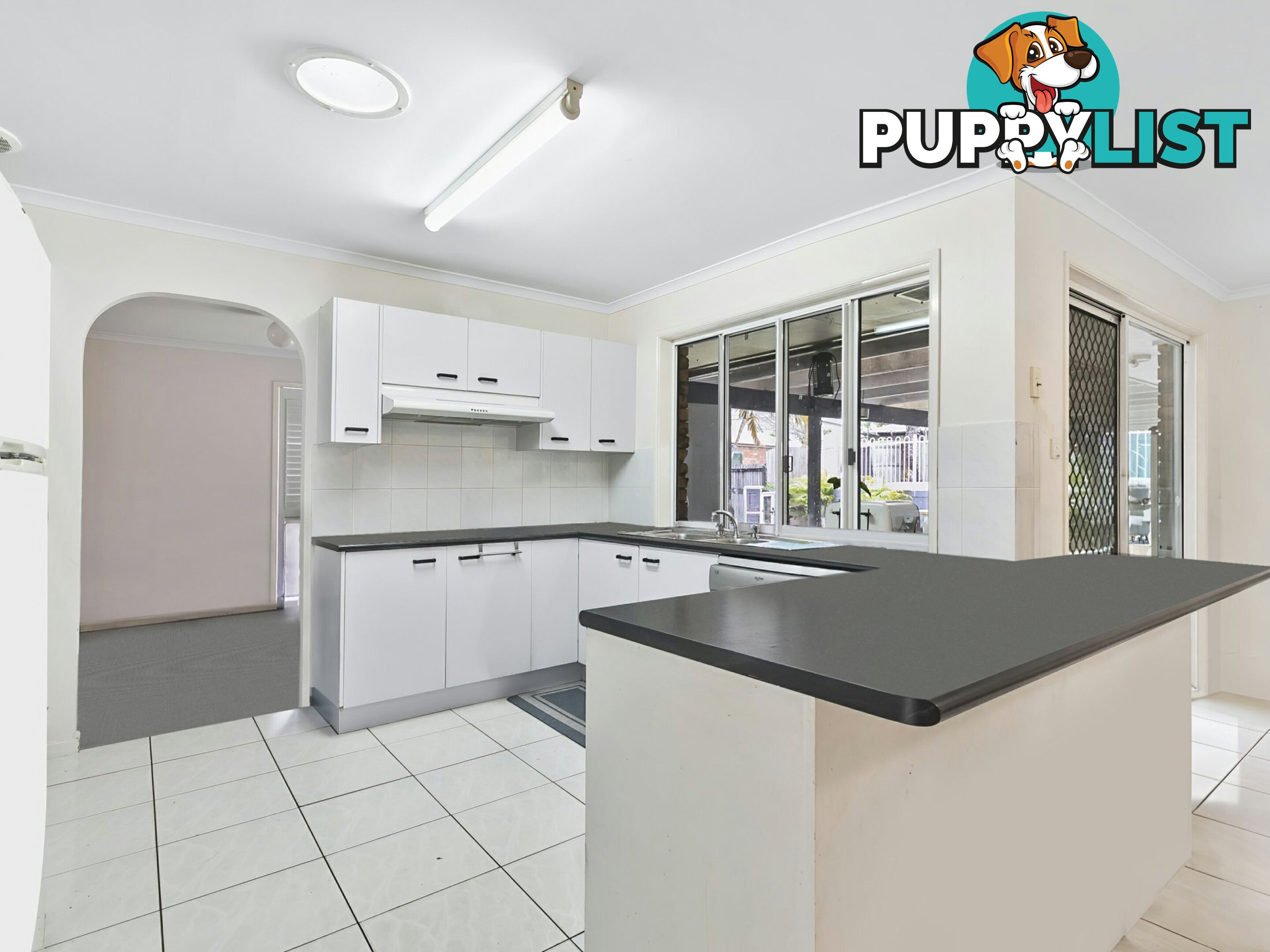 8 Fathom Court BANKSIA BEACH QLD 4507