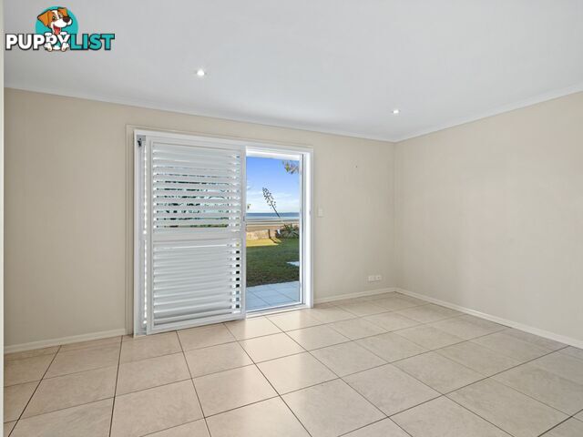 33 Biggs Avenue BEACHMERE QLD 4510