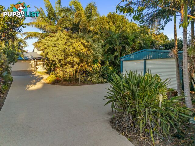 33 Biggs Avenue BEACHMERE QLD 4510