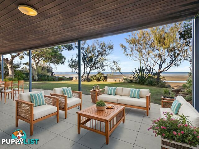 33 Biggs Avenue BEACHMERE QLD 4510