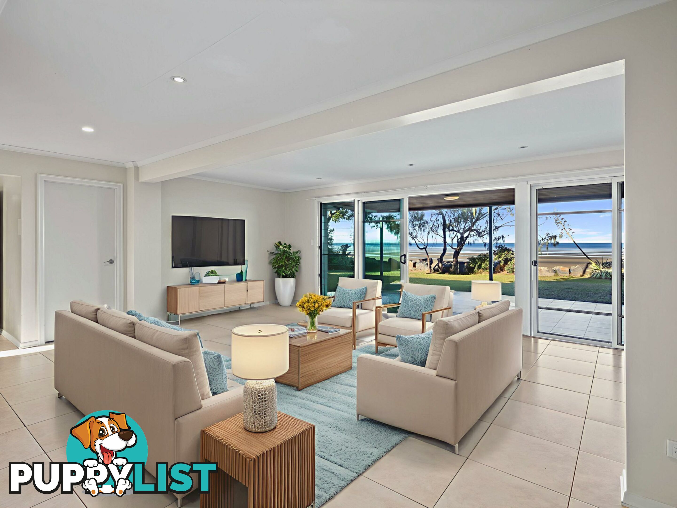 33 Biggs Avenue BEACHMERE QLD 4510