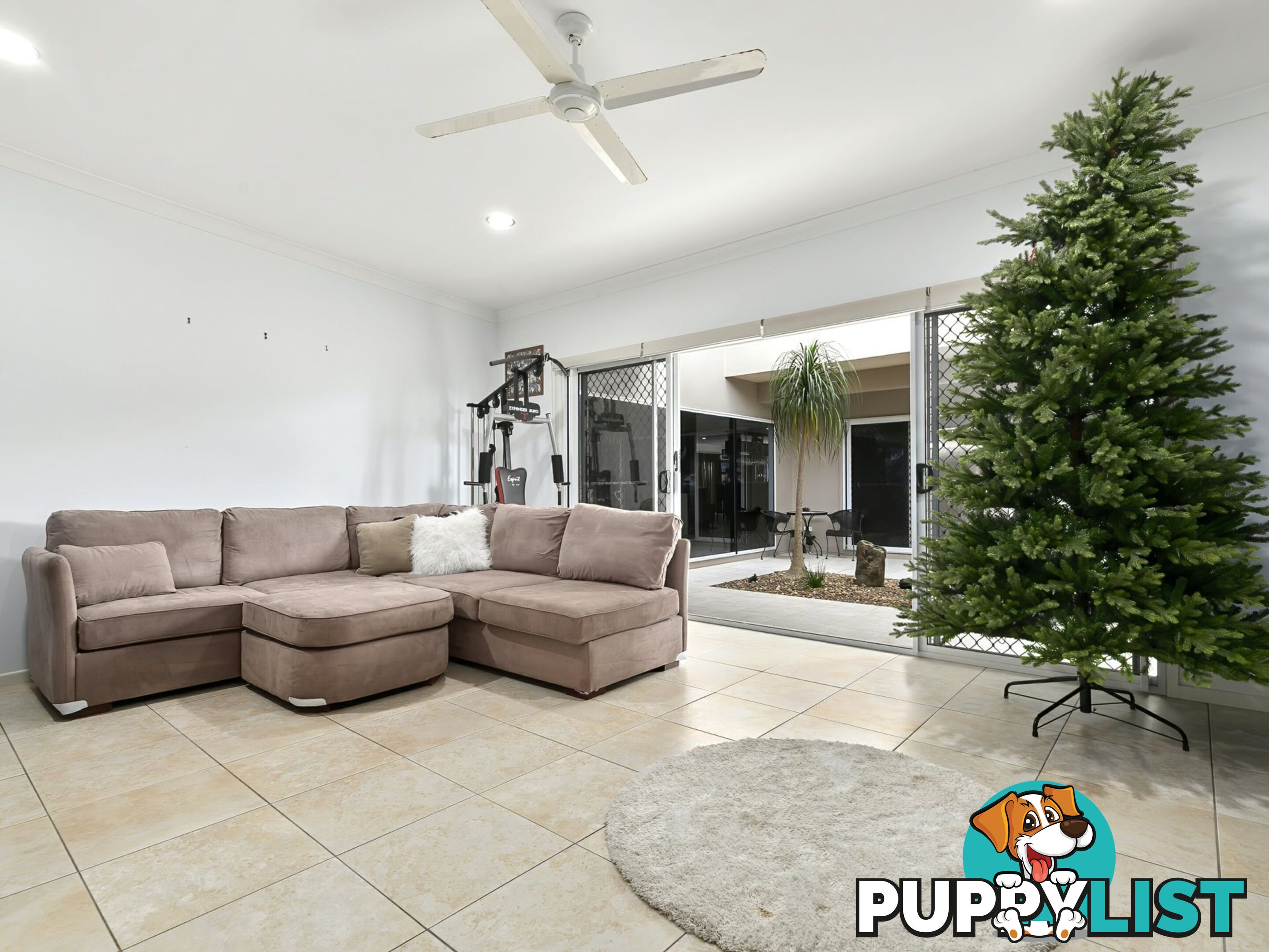 14 Raptor Parade BANKSIA BEACH QLD 4507