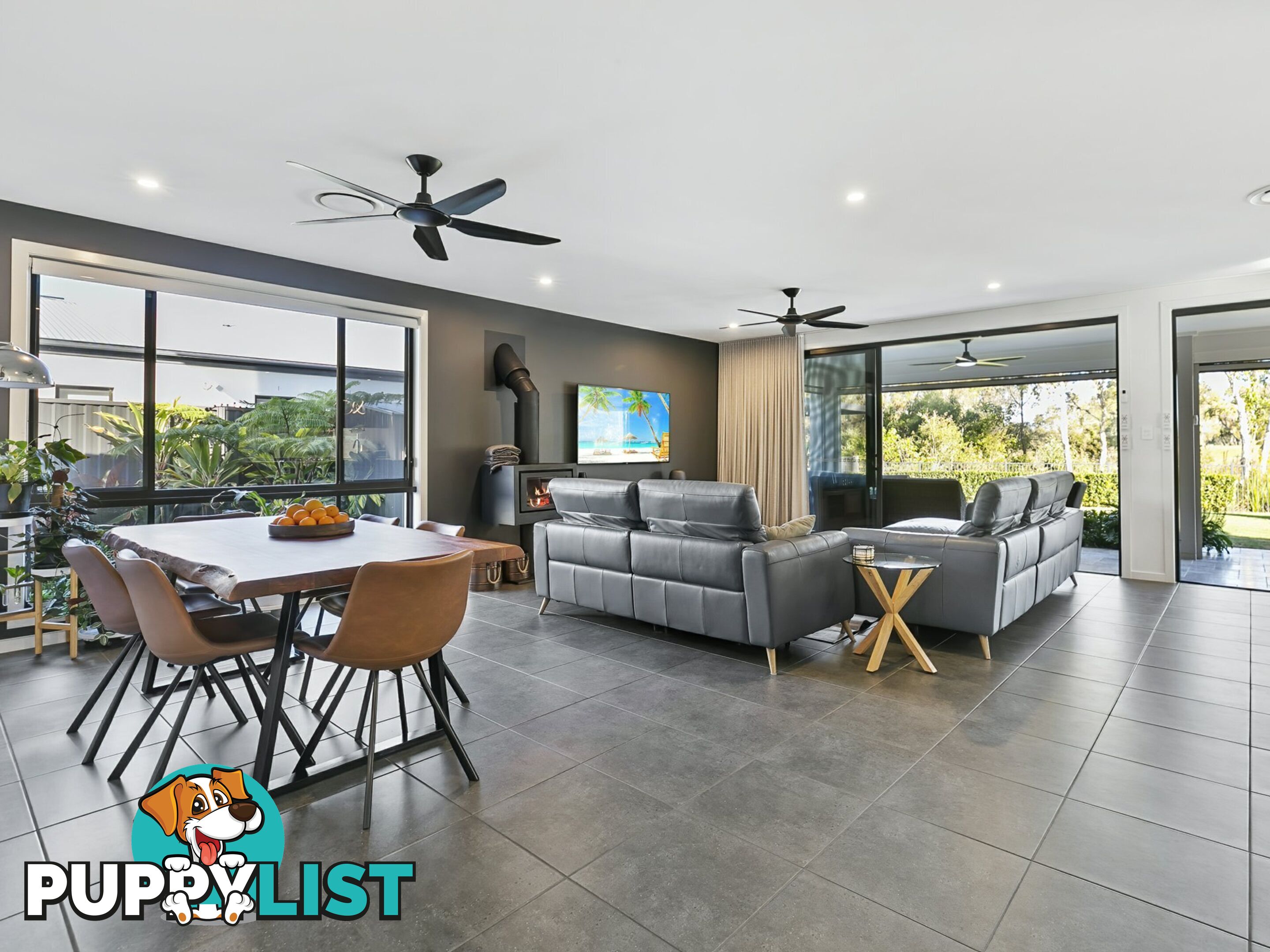 202 Freshwater Drive BANKSIA BEACH QLD 4507