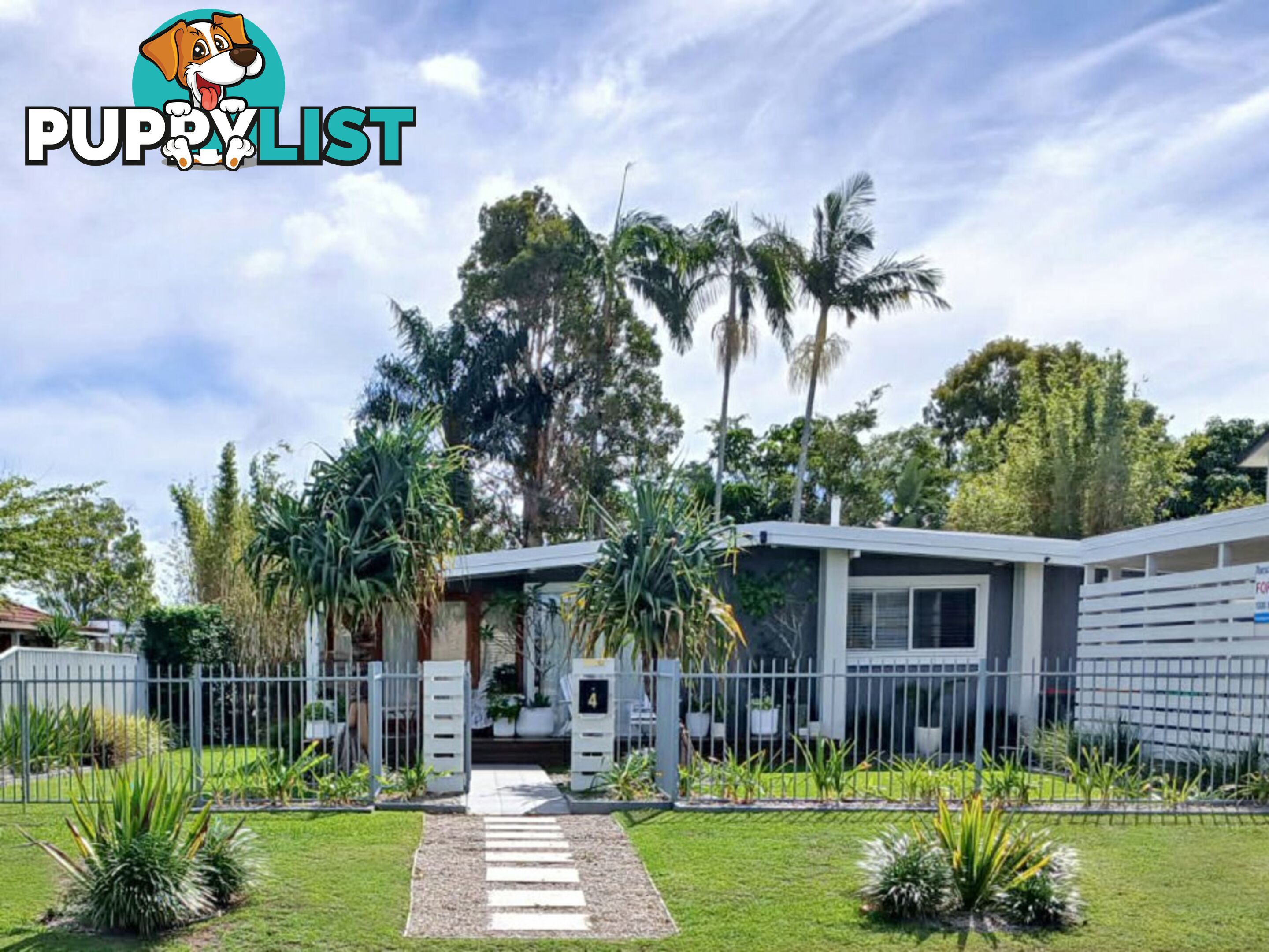 4 Beagle Avenue BANKSIA BEACH QLD 4507
