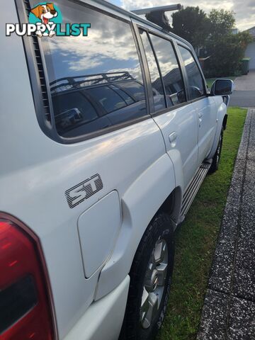 2005 Nissan Patrol Y61 ST Wagon Manual