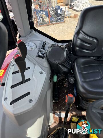 NEW UHI 90HP TRACTOR WITH 7 ATTACHMENTS (WA ONLY)