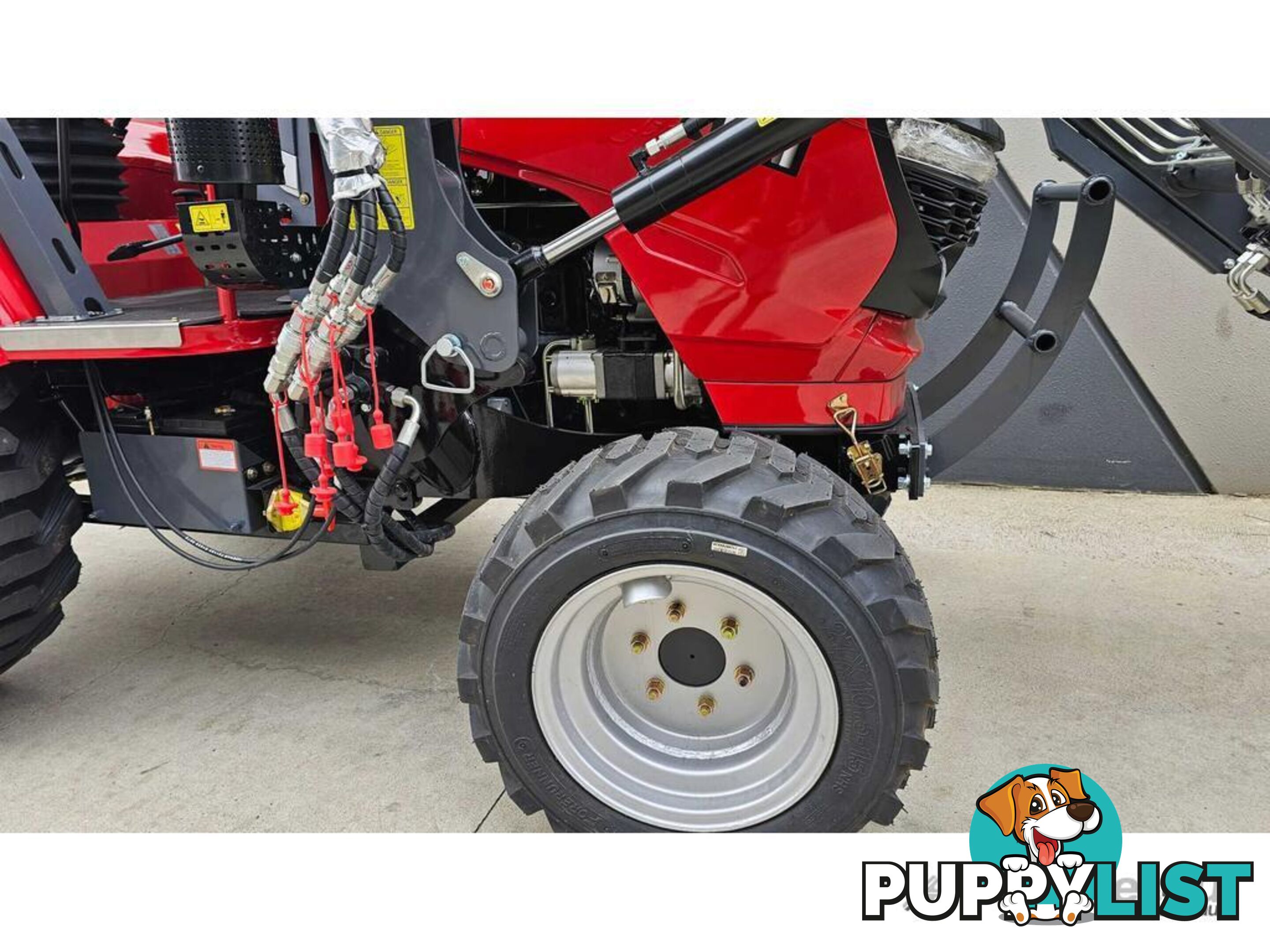 NEW UHI 35HP 4WD TRACTOR WITH 7 ATTACHMENTS (WA ONLY)