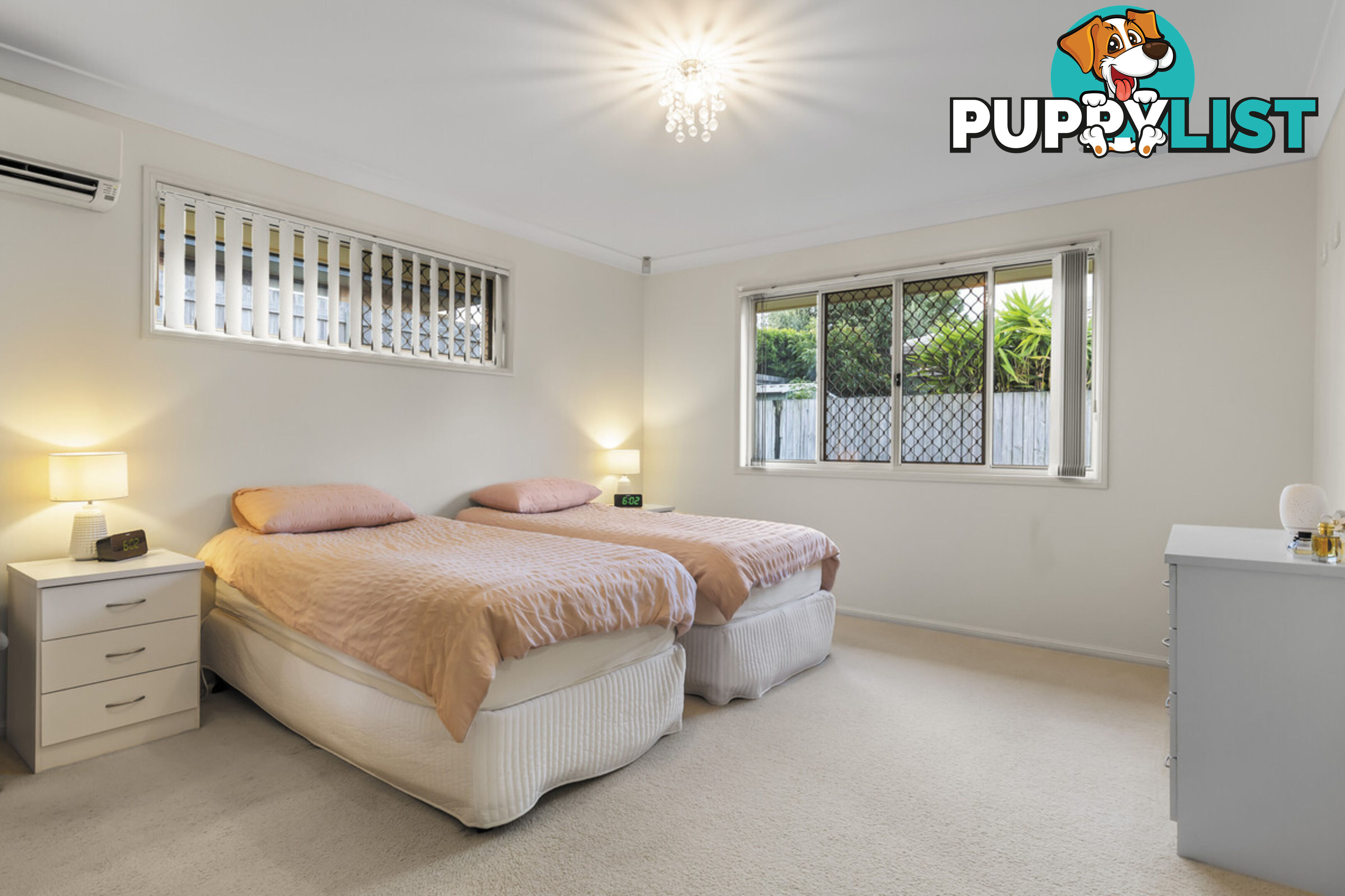 5 Manning Esplanade THORNLANDS QLD 4164