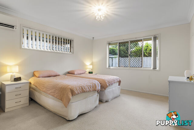 5 Manning Esplanade THORNLANDS QLD 4164