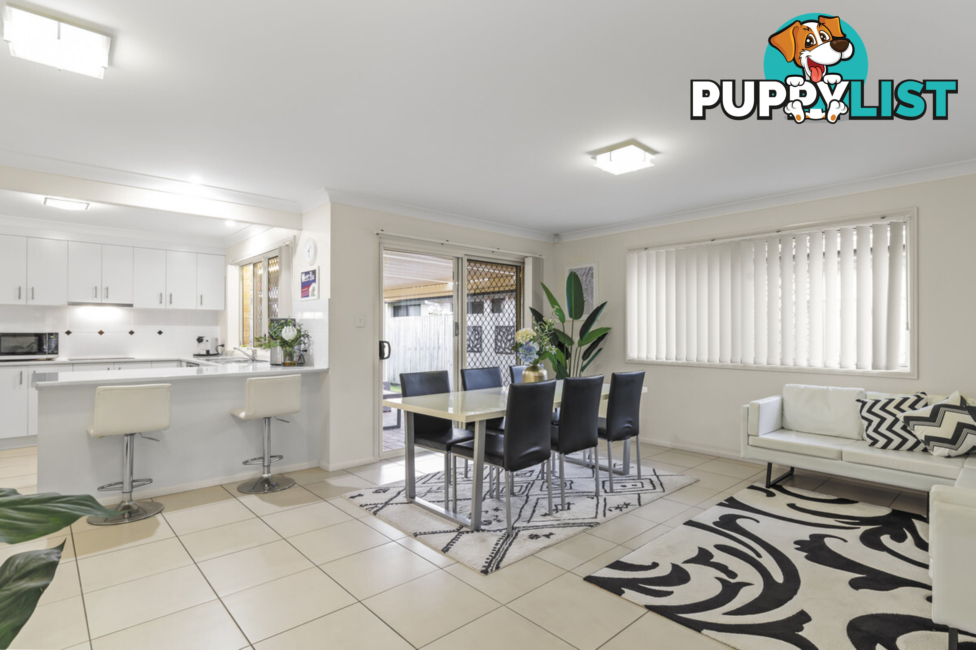 5 Manning Esplanade THORNLANDS QLD 4164