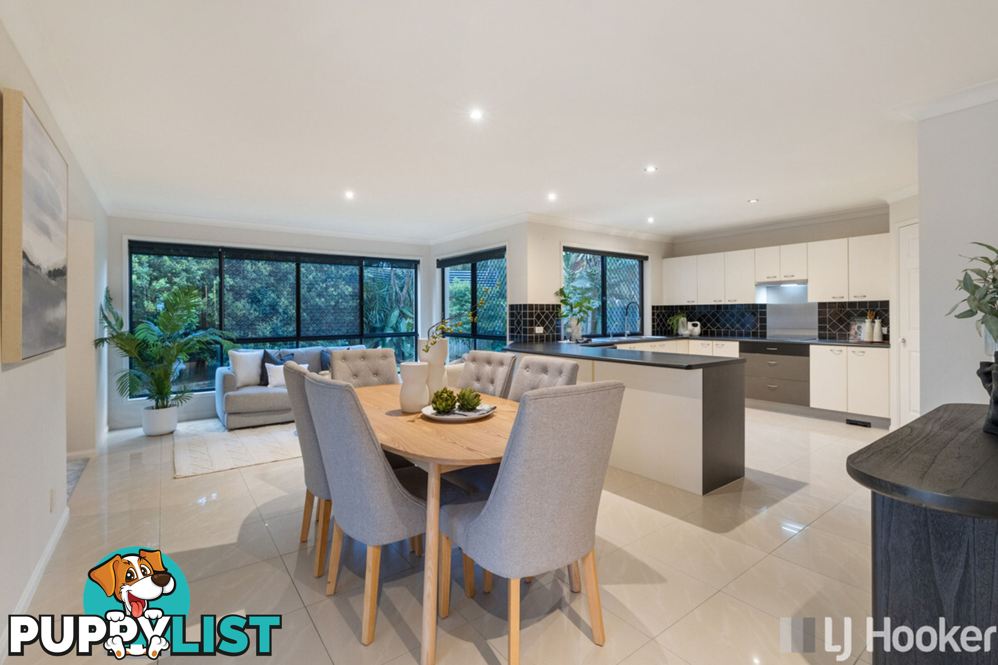 5 Colbet Close VICTORIA POINT QLD 4165