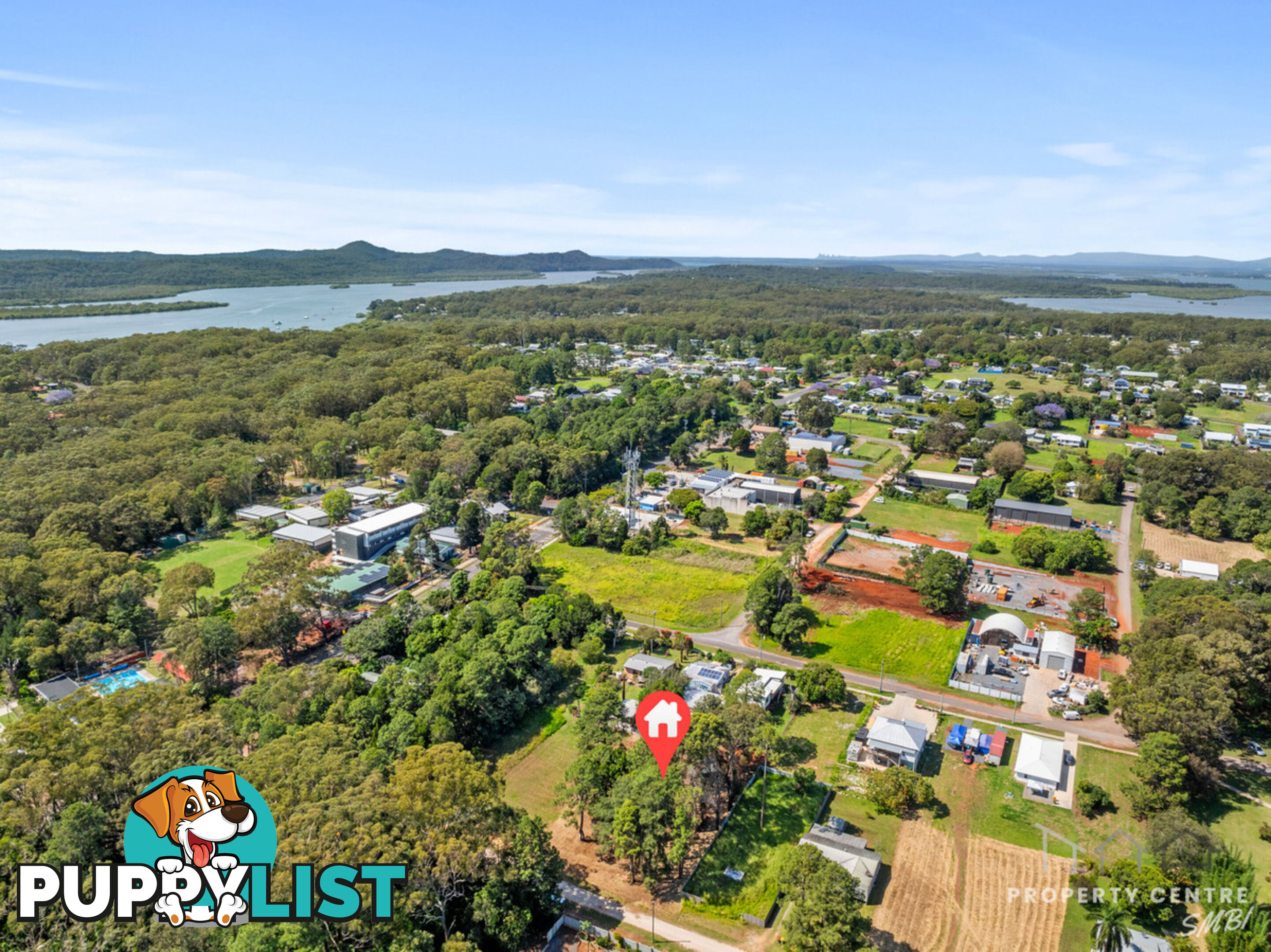 10-12 Nicholas Street RUSSELL ISLAND QLD 4184