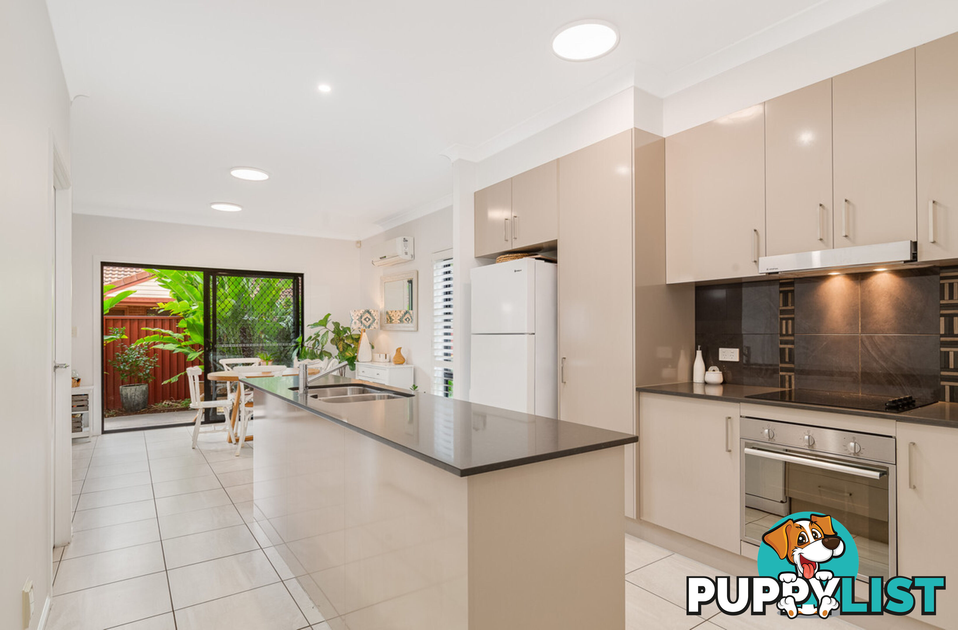 2/9 Homer Street CLEVELAND QLD 4163