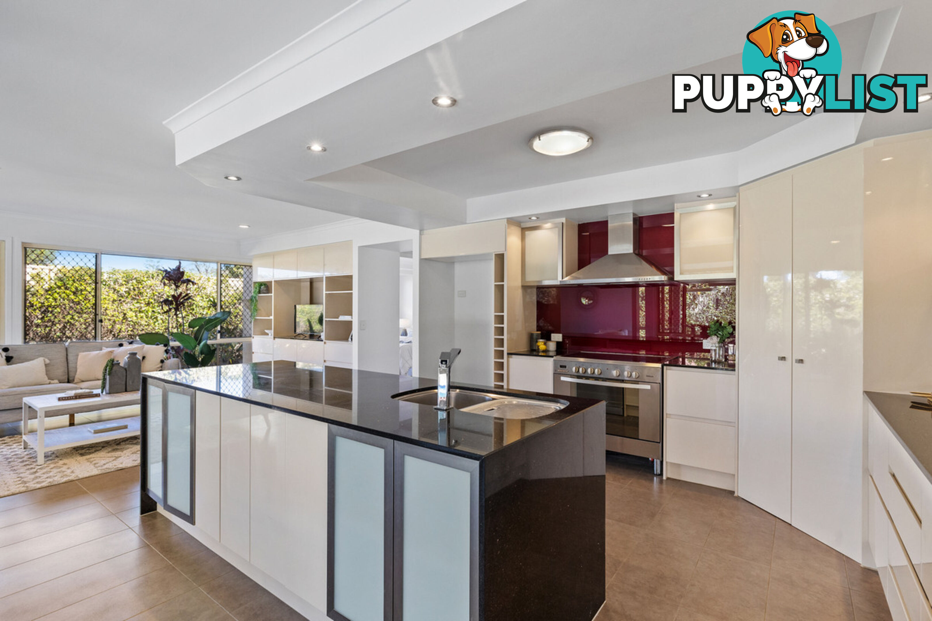 11 John Samuel Place ORMISTON QLD 4160